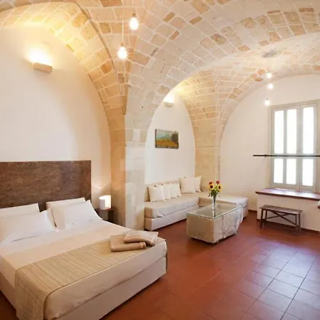 Bed & Breakfast La Dimora Dei Celestini 3*